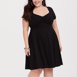 Sweetheart Neckline Dress